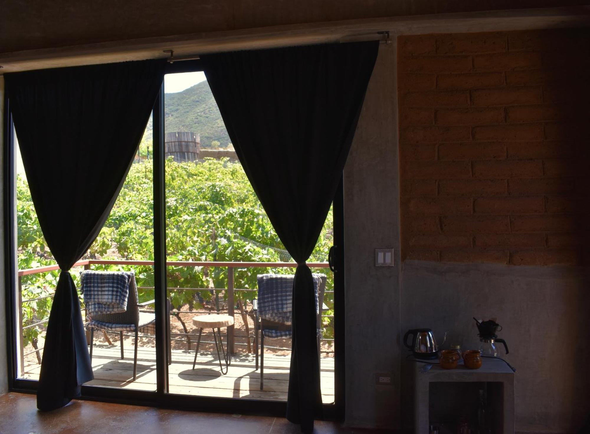 Uvauva Eco-Retreat Bed & Breakfast Valle de Guadalupe Eksteriør bilde
